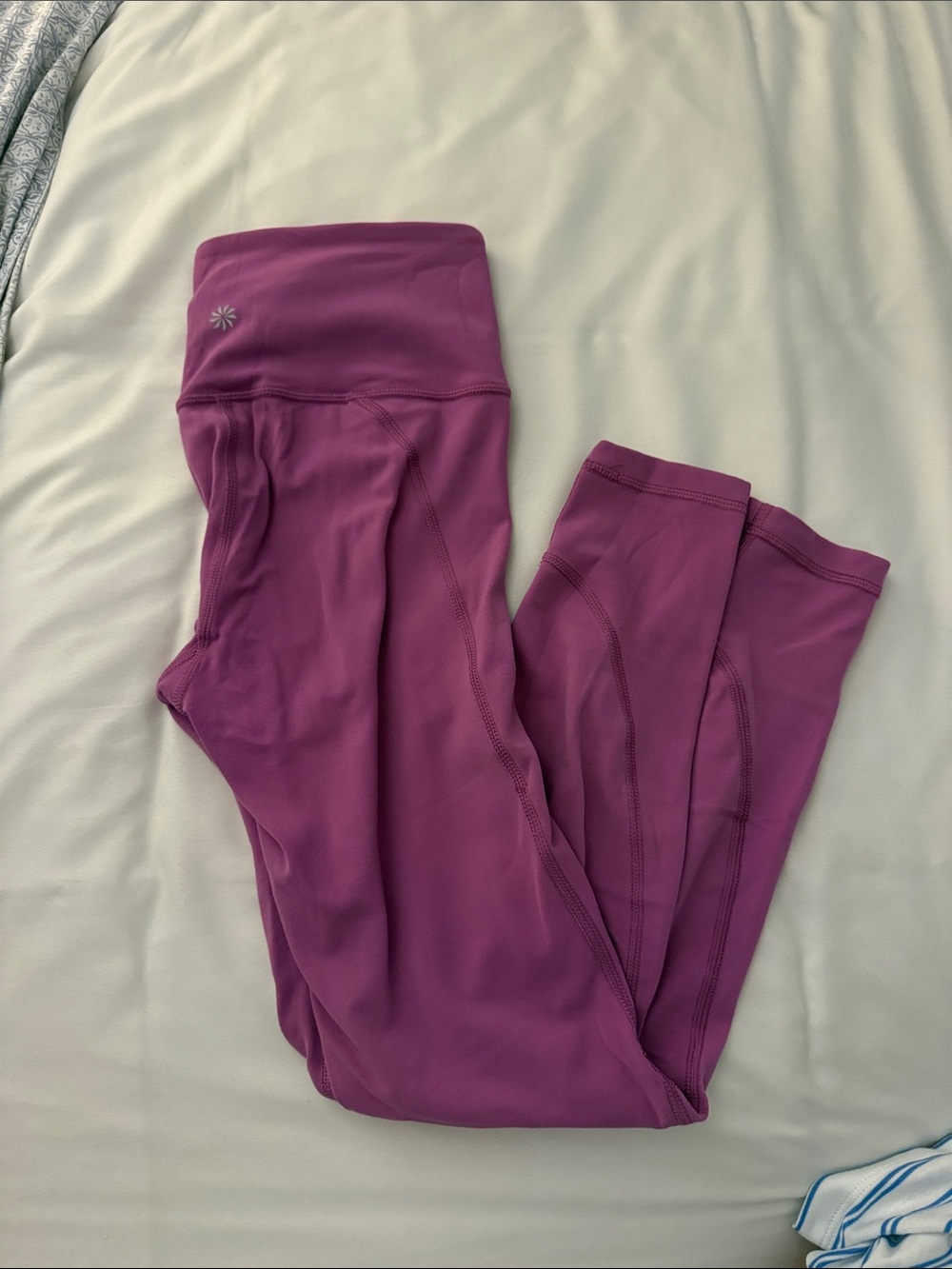 Athleta Girls Magenta Performance Leggings